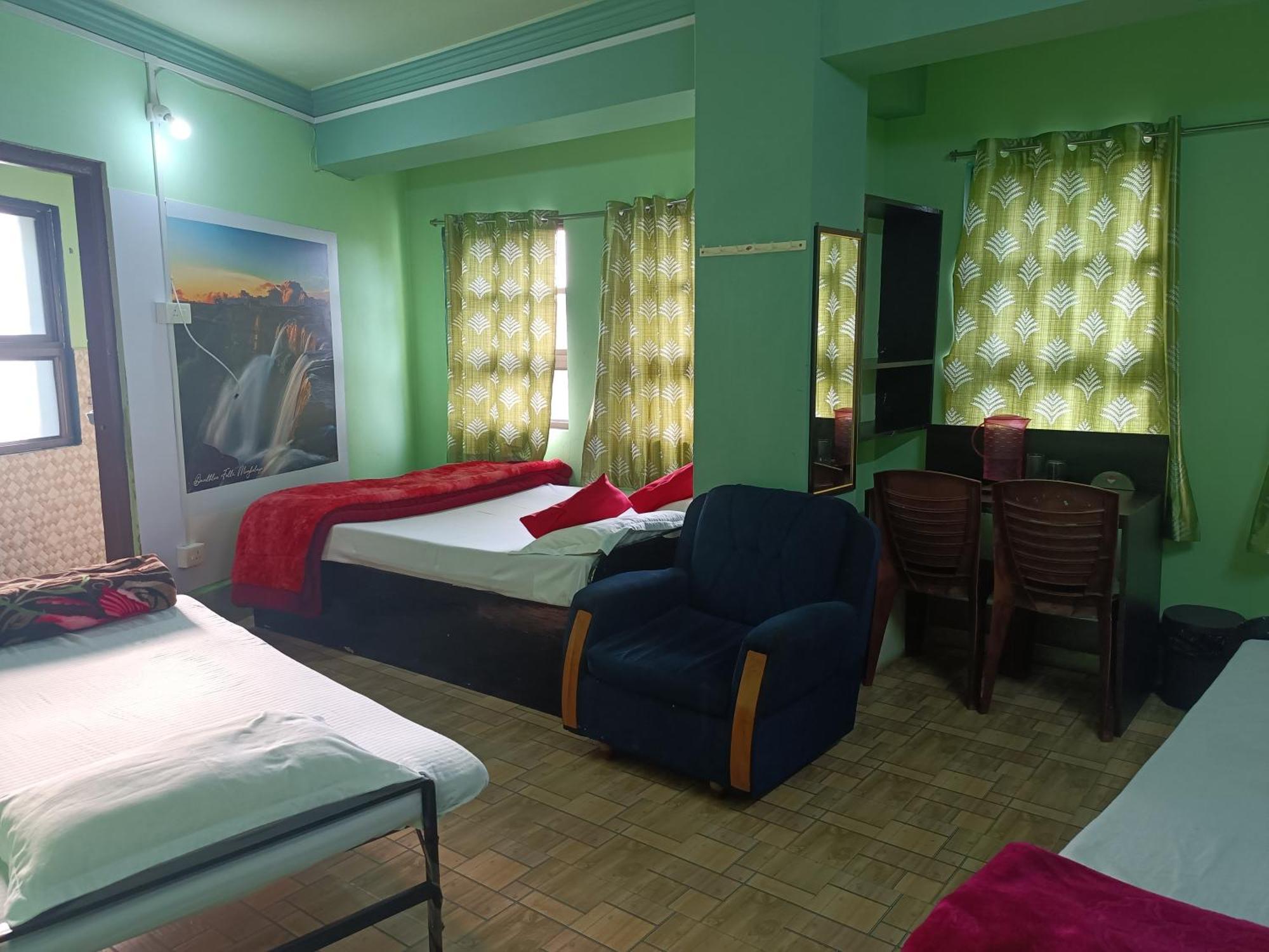Our Villa Guest House By Roh Shillong Exteriör bild